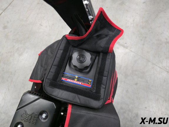 Мотоснегокат (сноуборд) IKUDZO SNOWBIKE 20л.с