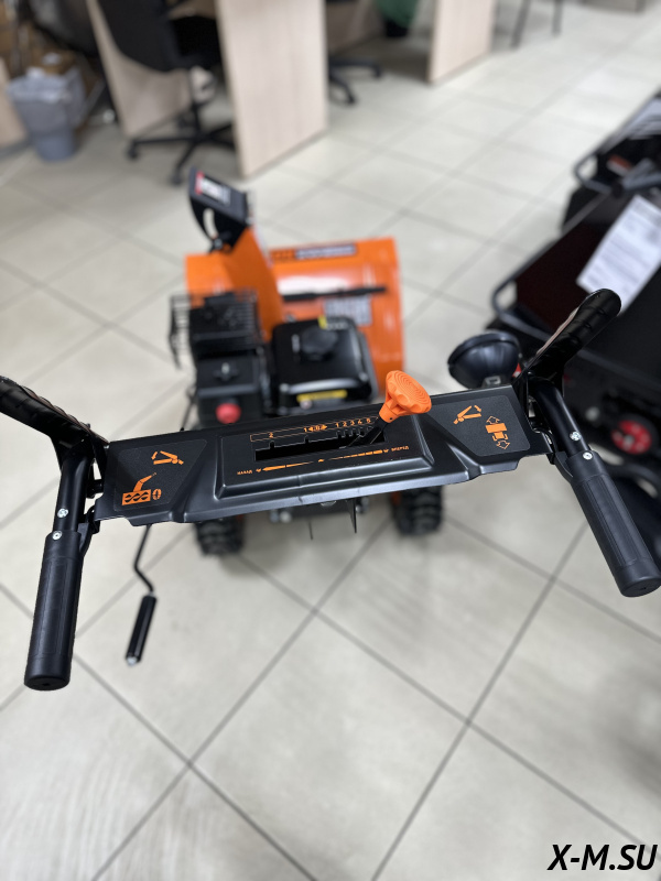 Снегоуборщик бензиновый PROMAX 8056FH